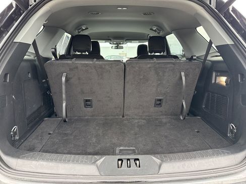 Used 2023 Ford Explorer XLT w/ Equipment Group 202A image 22