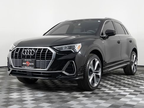 Used 2020 Audi Q3 2.0T Premium Plus w/ Premium Plus Package image 2
