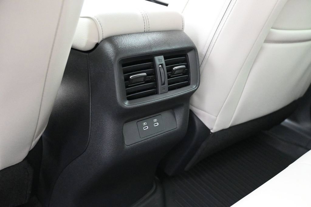 Certified 2026 Nissan Murano SV AWD/4WD image 16