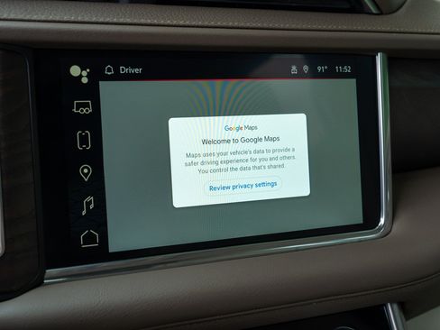 Used 2022 GMC Yukon Denali w/ Denali Ultimate Package AWD/4WD image 23