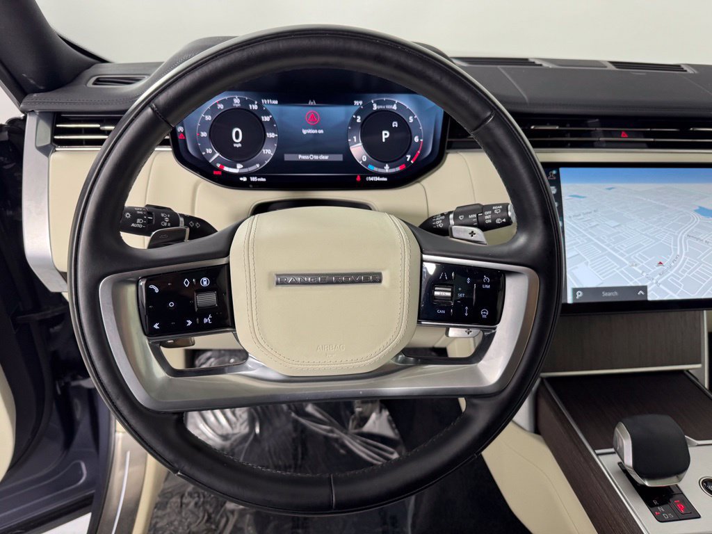 Used 2025 Land Rover Range Rover SE AWD/4WD image 15
