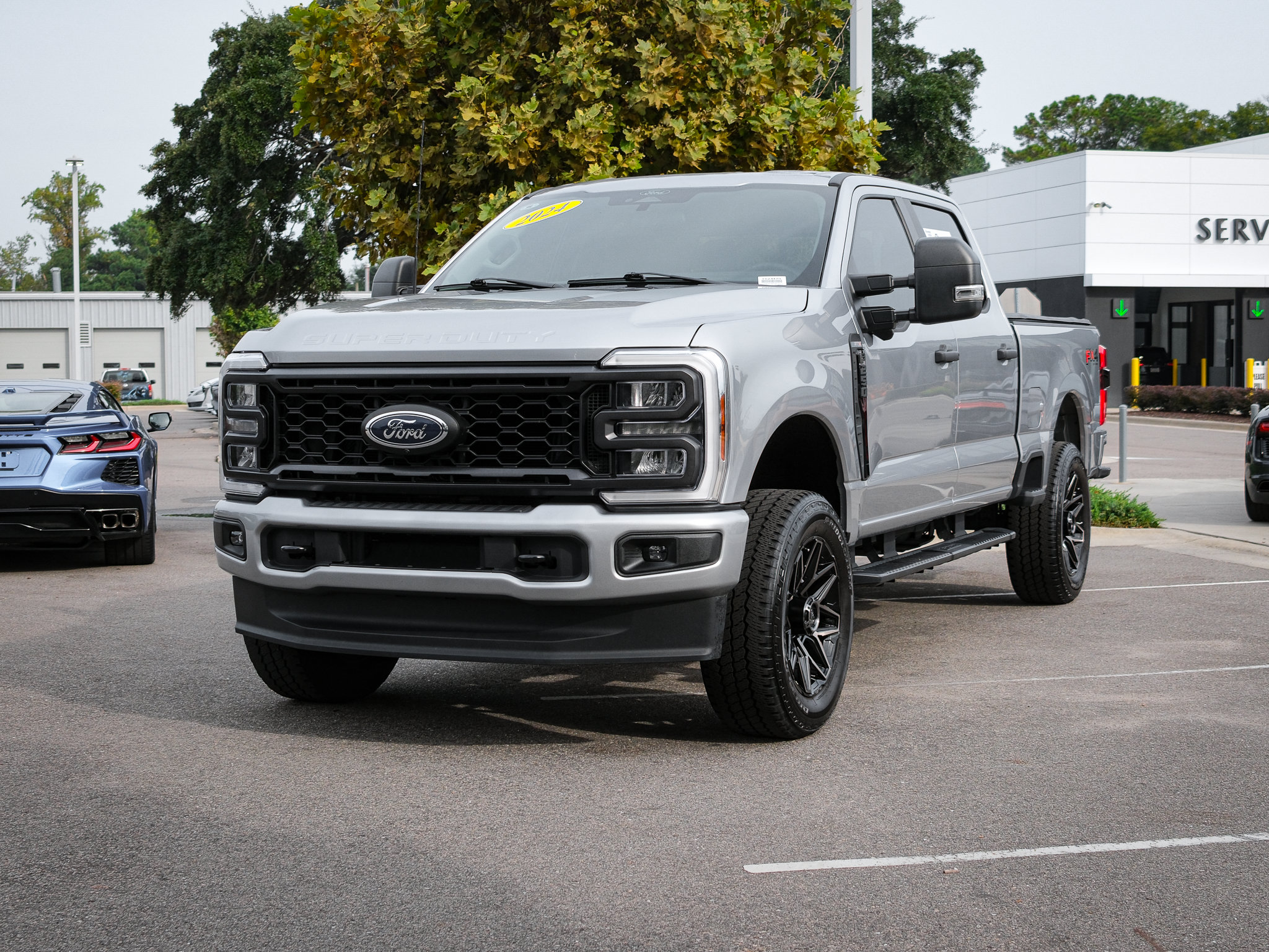 Used 2024 Ford F250 XL w/ STX Appearance Package AWD/4WD image 6