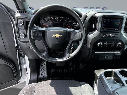 Used 2022 Chevrolet Silverado 1500 W/T w/ WT Fleet Convenience Package AWD/4WD image 9
