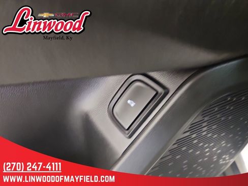 Used 2026 Chevrolet Equinox RS w/ LPO, Floor Liner Package AWD/4WD image 19