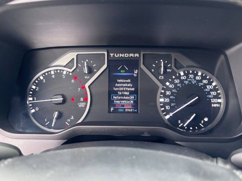 Used 2023 Toyota Tundra SR5 w/ SR5 Premium Package AWD/4WD image 26