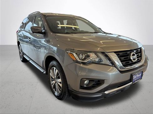 Used 2020 Nissan Pathfinder SL AWD/4WD image 5