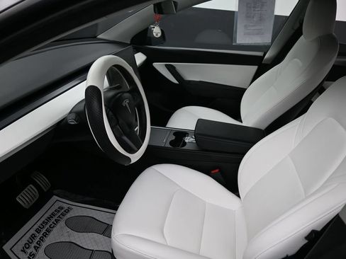 Used 2022 Tesla Model Y Performance AWD/4WD image 20
