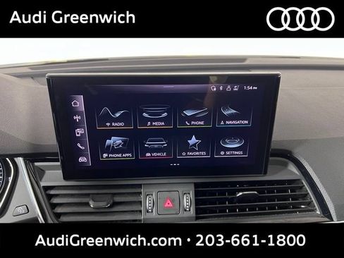 Used 2023 Audi Q5 2.0T Premium w/ Convenience Package AWD/4WD image 26