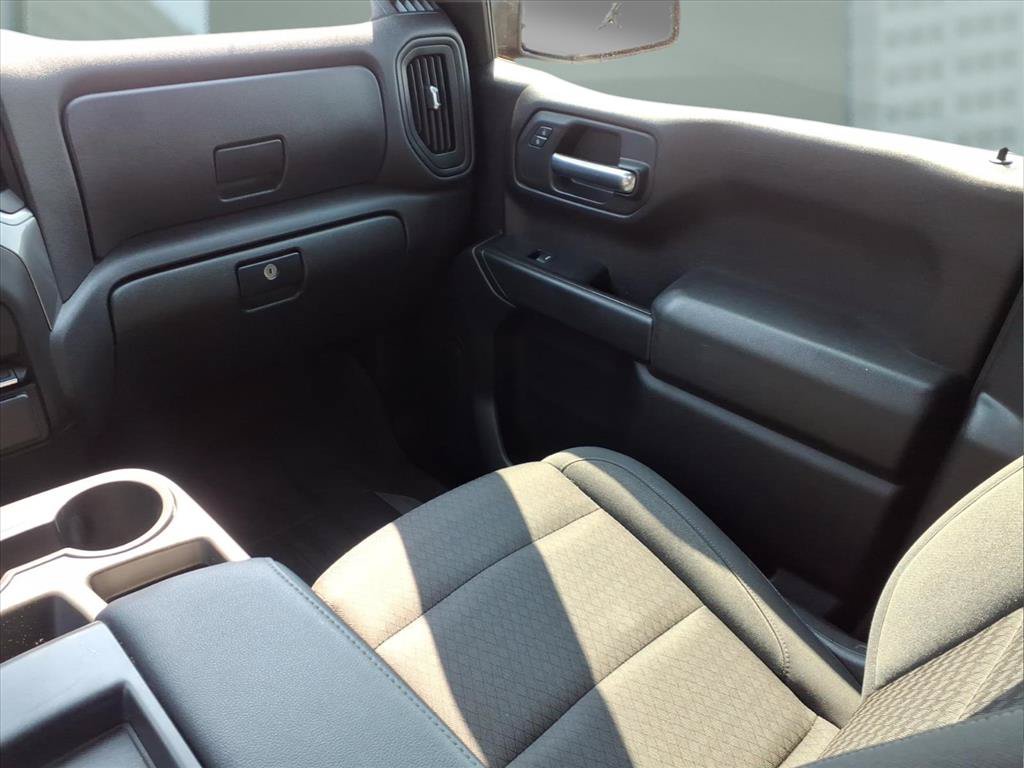 Used 2023 Chevrolet Silverado 1500 Custom AWD/4WD image 21