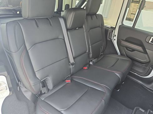 New 2026 Jeep Wrangler Unlimited Rubicon 392 w/ Quick Order Package 27X Moab AWD/4WD image 11