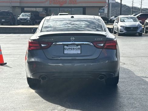 Used 2017 Nissan Maxima Platinum image 4