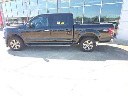 Used 2020 Ford F150 XLT w/ Equipment Group 302A Luxury RWD image 2