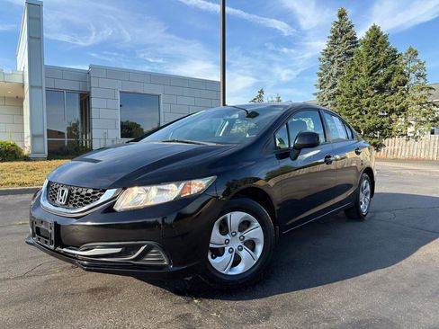 Used 2013 Honda Civic LX image 3