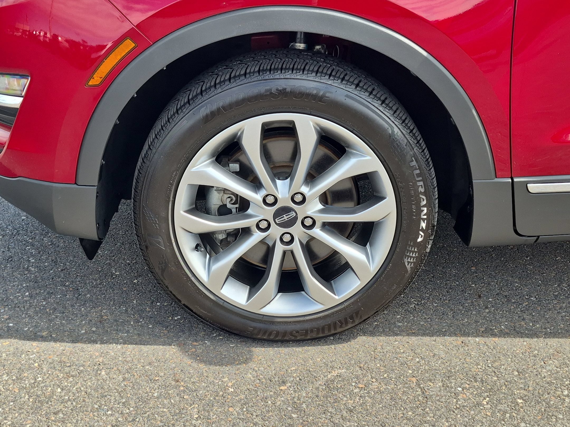 Used 2019 Lincoln MKC Select w/ Select Plus Package AWD/4WD image 33