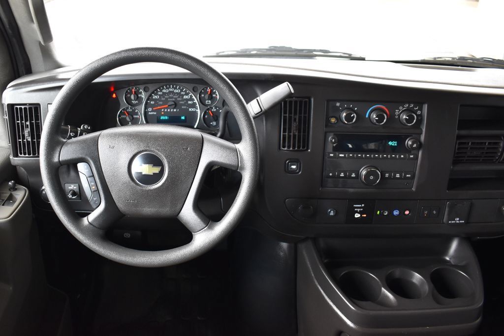 Used 2024 Chevrolet Express 3500 LS RWD image 2
