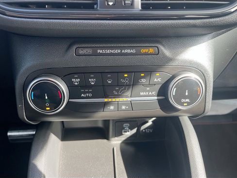 Used 2023 Ford Escape ST-Line w/ Equipment Group 301A FWD image 15