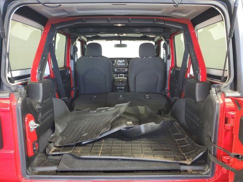 Used 2021 Jeep Wrangler Unlimited Sport image 27