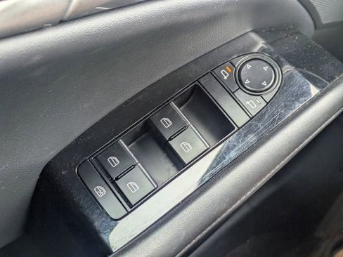 Used 2024 MAZDA MAZDA3 s FWD image 21