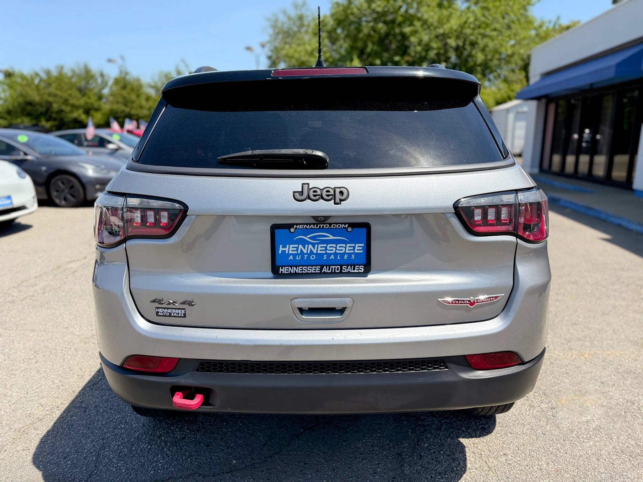 Used 2019 Jeep Compass Trailhawk w/ Cold Weather Group AWD/4WD image 3