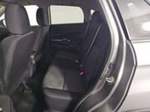 Used 2021 Mitsubishi Outlander Sport SE image 4