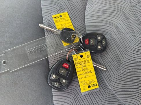 Used 2016 Buick Enclave Convenience image 36