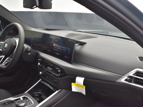 New 2026 BMW 330i Sedan w/ M Sport Package image 21