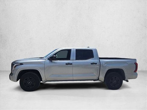 Used 2025 Toyota Tundra SR w/ SR Tow Package AWD/4WD image 9