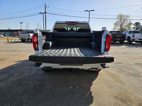 New 2026 GMC Sierra 1500 Denali w/ Denali Reserve Package AWD/4WD image 4