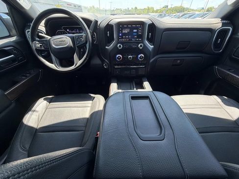 Used 2021 GMC Sierra 1500 Denali w/ Denali Ultimate Package AWD/4WD image 18