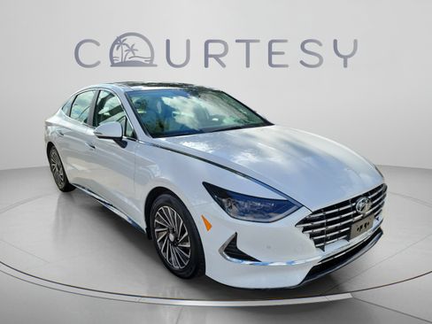 Used 2023 Hyundai Sonata Limited FWD image 5