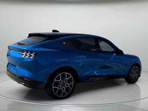New 2025 Ford Mustang Mach-E GT image 31