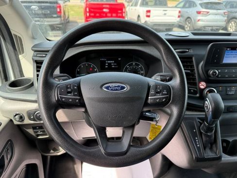 Used 2024 Ford Transit 250 148 Medium Roof RWD image 26