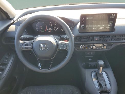 New 2026 Honda HR-V LX image 10