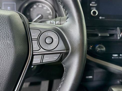 Certified 2022 Toyota Camry SE FWD image 21