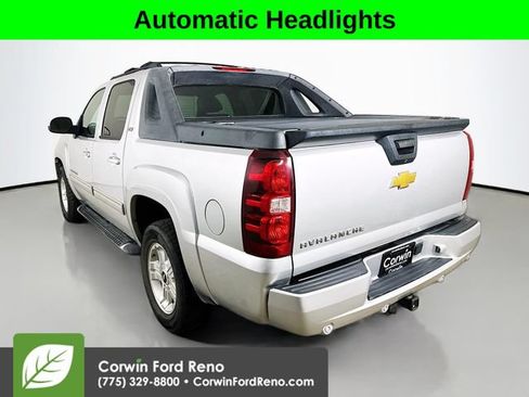 Used 2012 Chevrolet Avalanche LT AWD/4WD image 5