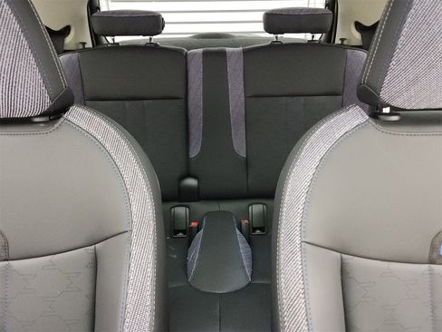 Used 2025 MINI Cooper S image 27