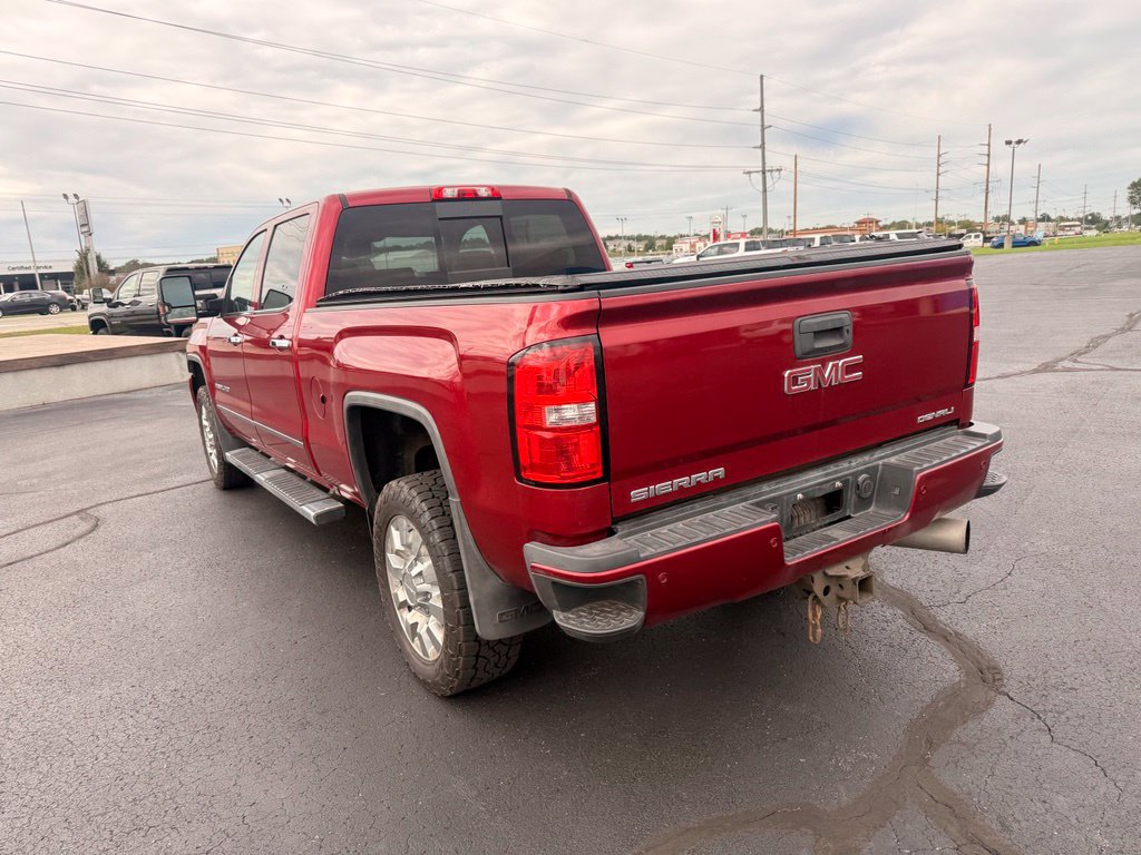 Used 2018 GMC Sierra 2500 Denali AWD/4WD image 5