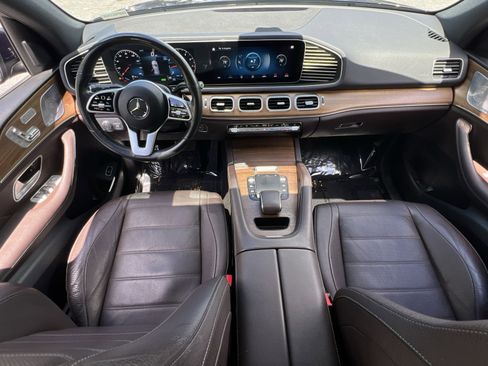 Used 2021 Mercedes-Benz GLE 450 4MATIC w/ Premium Package image 28