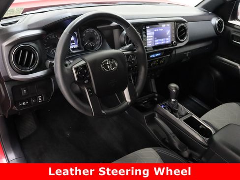 Used 2021 Toyota Tacoma TRD Sport w/ Technology Package image 13