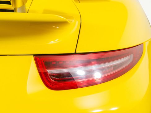 Used 2015 Porsche 911 Turbo w/ Sport Chrono Package image 14