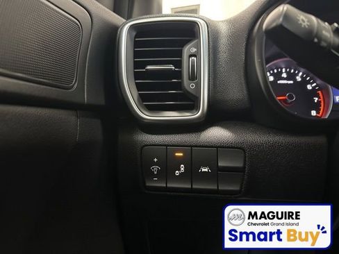 Used 2021 Kia Sportage S image 14