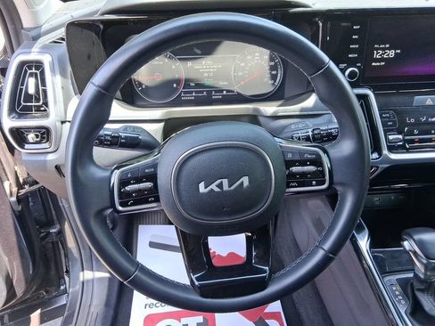 Used 2022 Kia Sorento SX FWD image 15