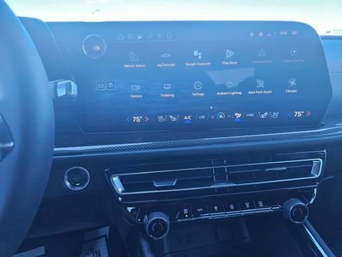 New 2026 Chevrolet Traverse High Country image 17