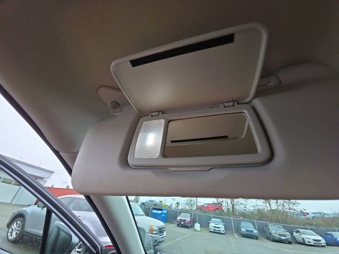 New 2026 Subaru Crosstrek 2.5i Limited w/ Crosstrek Mirror Package image 25