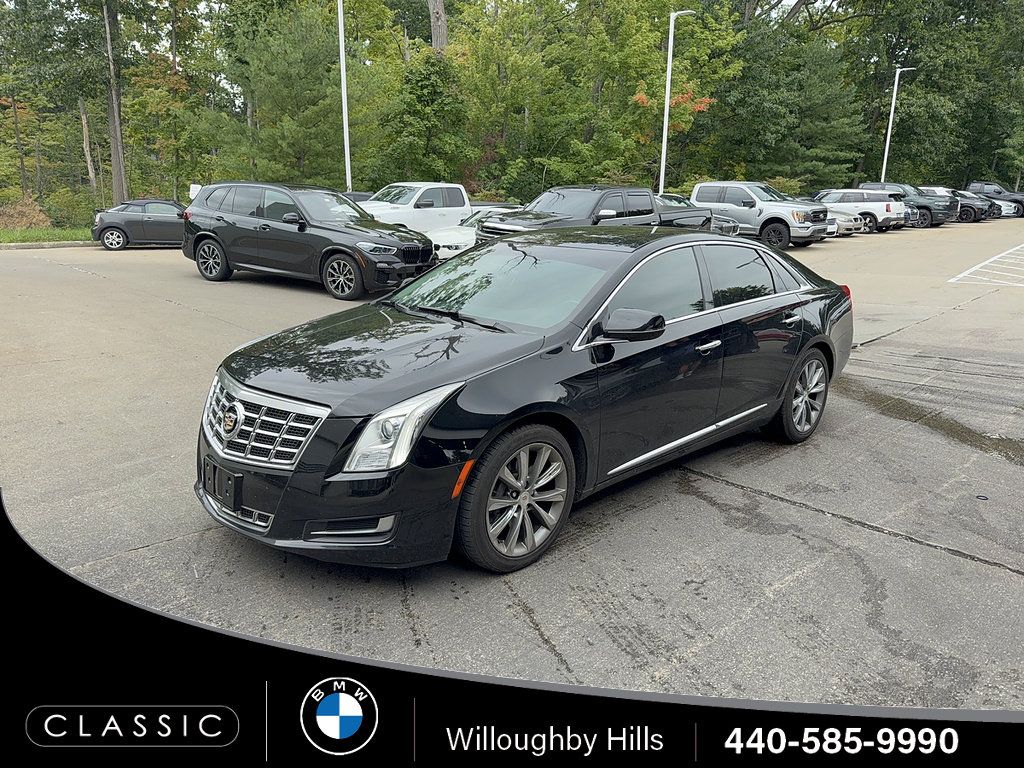 Used 2014 Cadillac XTS FWD image 1