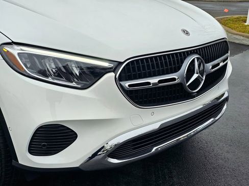 New 2026 Mercedes-Benz GLC 300 4MATIC image 3