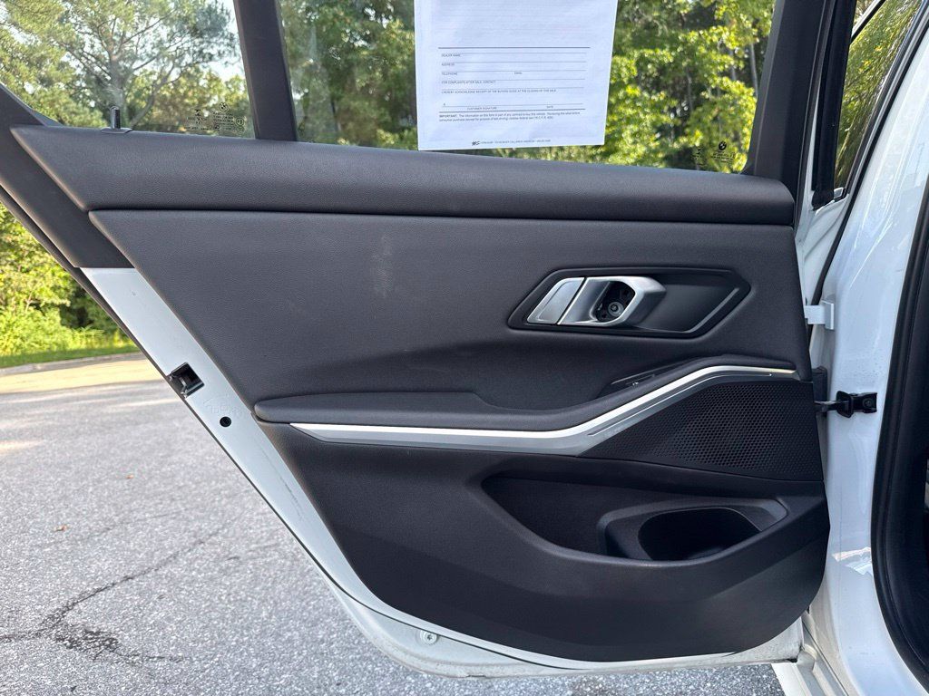 Used 2020 BMW 330i Sedan w/ Convenience Package RWD image 20