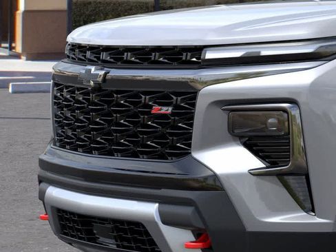 New 2026 Chevrolet Traverse Z71 w/ Driver Confidence Package image 13