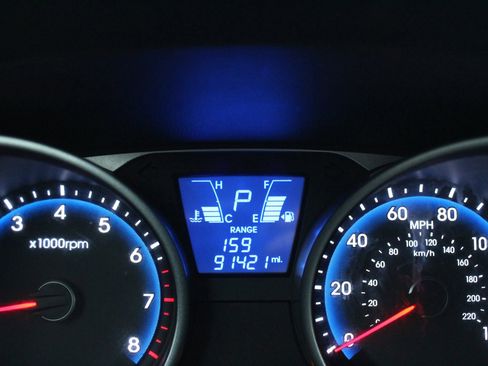 Used 2015 Hyundai Tucson GLS w/ Option Group 02 image 28