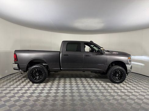 Used 2026 RAM 2500 Big Horn AWD/4WD image 7